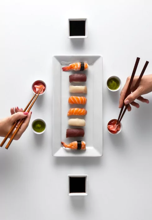 sushi-rolls-plate-white